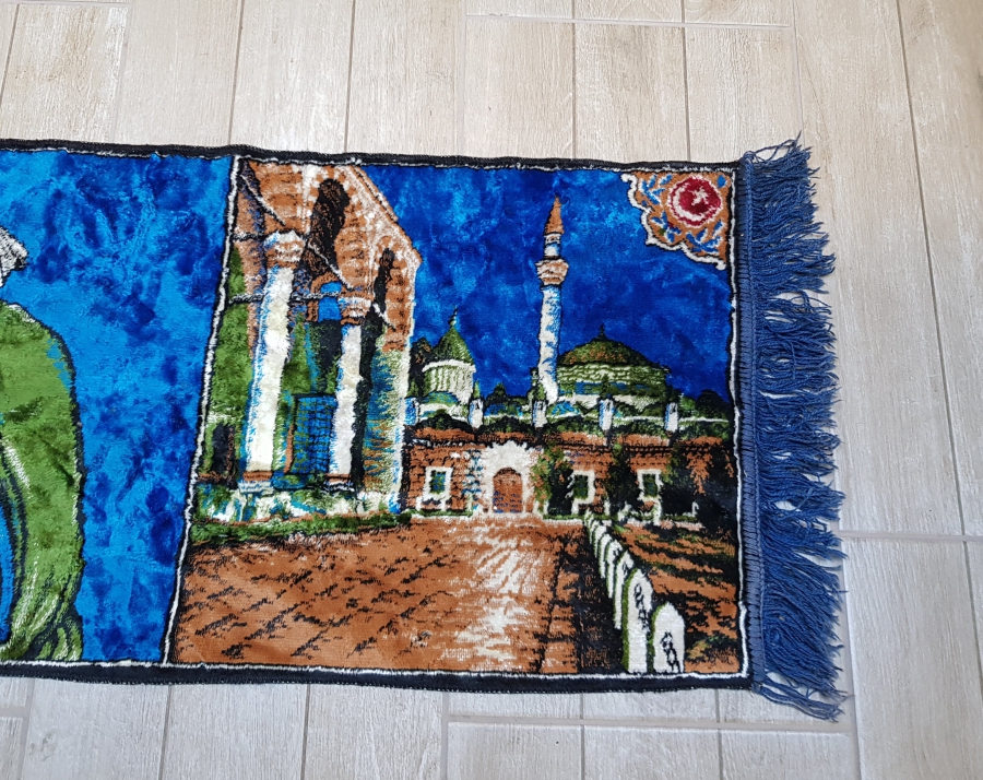 MEVLANA RESİMLİ DUVAR HALISI