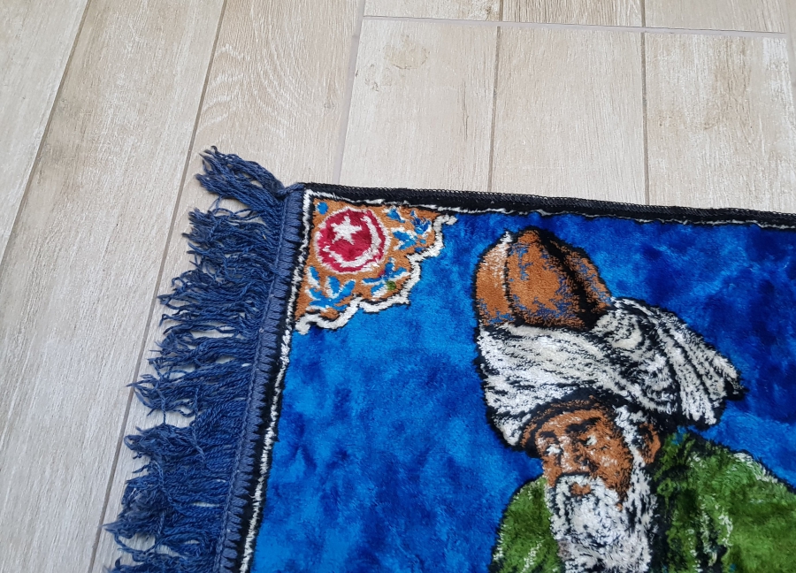 MEVLANA RESİMLİ DUVAR HALISI