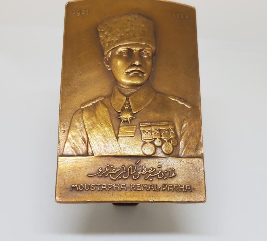 1921 ANKARA ANLAŞMASI GAZİ MÜŞİR MUSTAFA KEMAL PAŞA PLAKET MADALYA