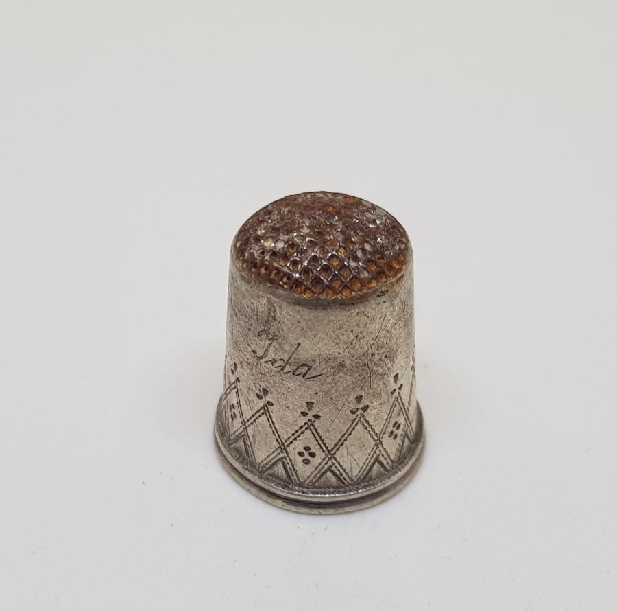 ANTİKA GÜMÜŞ TERZİ YÜKSÜĞÜ