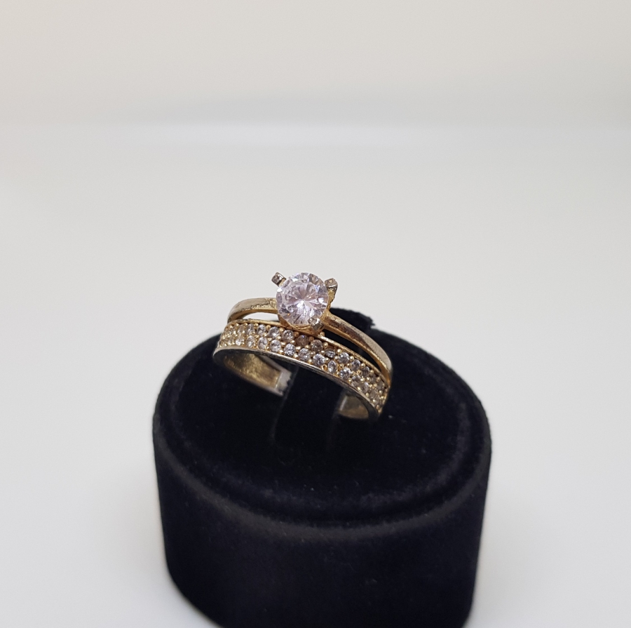 ZİRKON TAŞLI GÜMÜŞ YÜZÜK