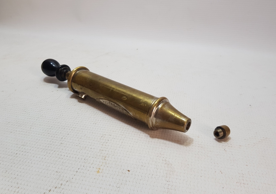 ANTİKA SİNEK İLACI PLUVEZATORÜ