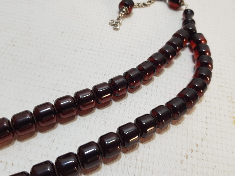 USTA İŞİ KATALİN TESPİH