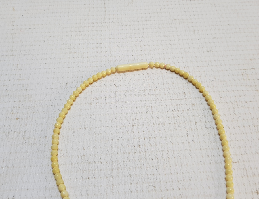 ANTİKA FİLDİŞİ KOLYE