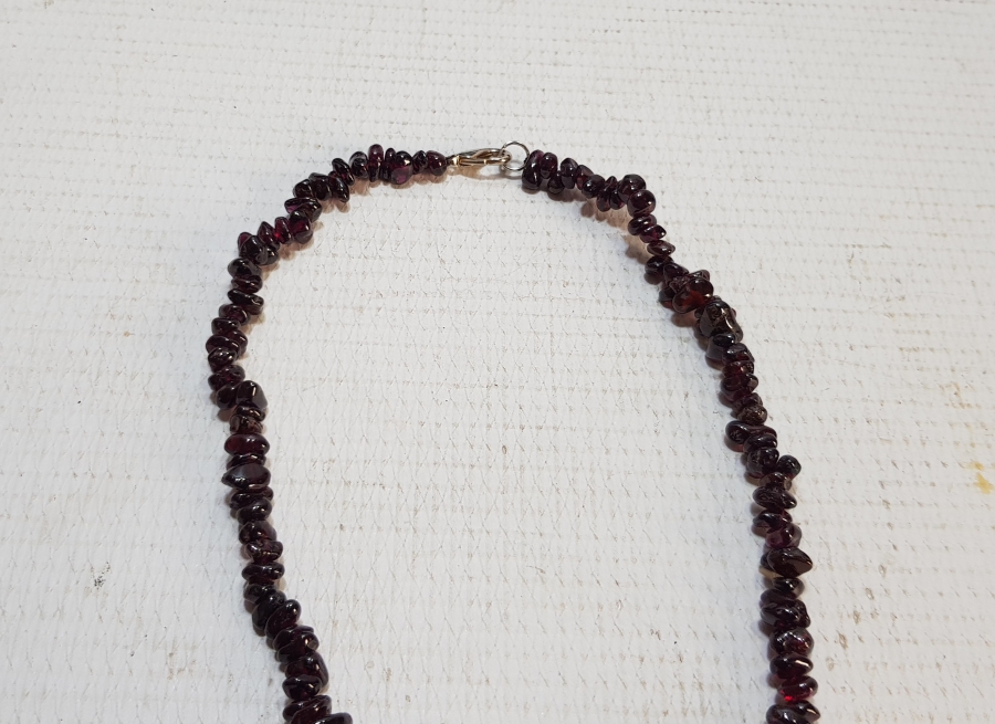 ANTİKA LAL TAŞI GERDANLIK