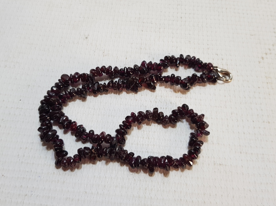 ANTİKA LAL TAŞI GERDANLIK