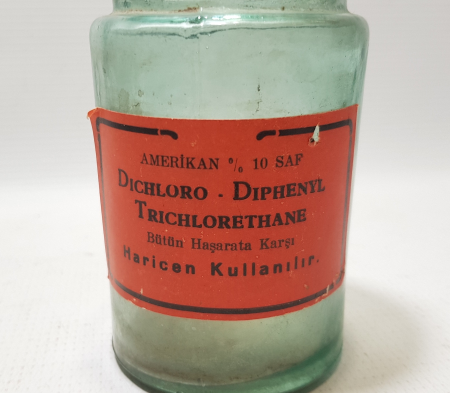 ANTİKA HAŞERAT İLACI ŞİŞESİ