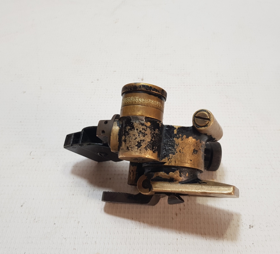 ANTİKA TOPÇU DÜRBÜNÜ