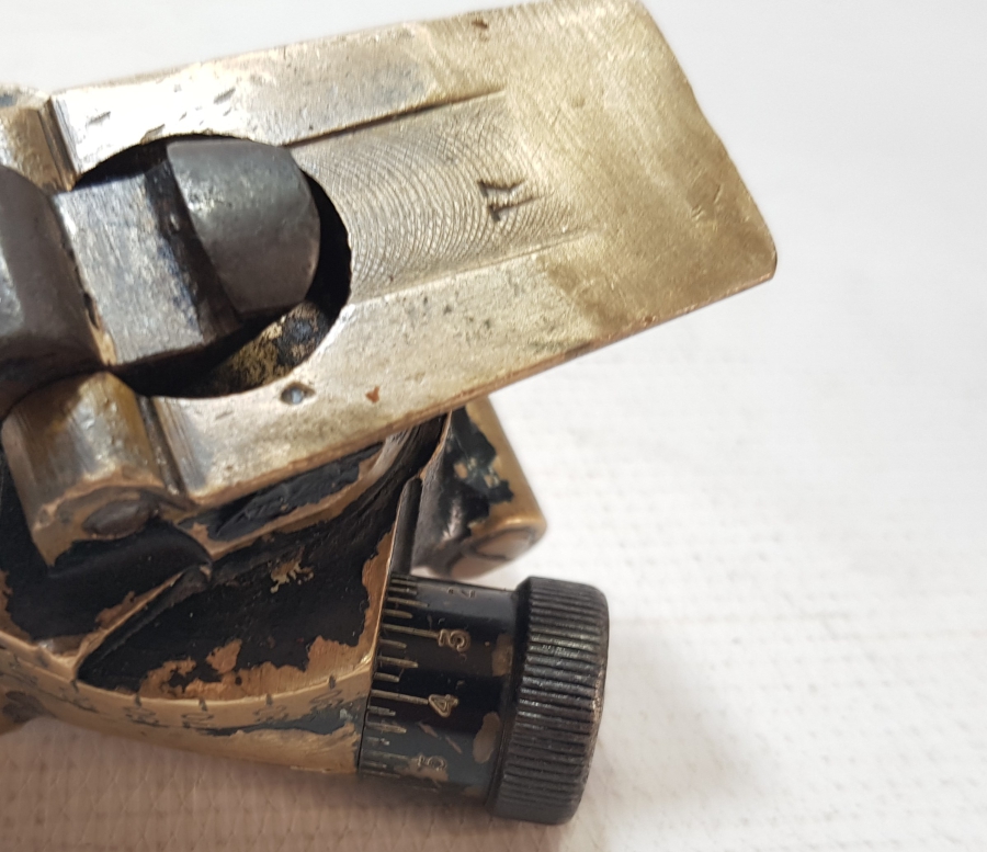 ANTİKA TOPÇU DÜRBÜNÜ