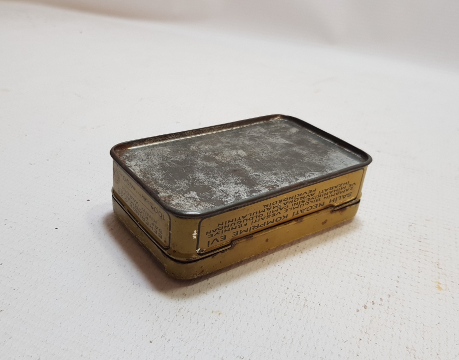 TIP TARİHİ: SALİH NECATİ İLAÇ KUTUSU