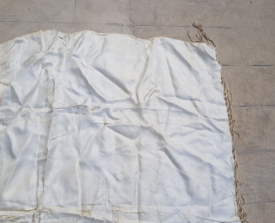 OSMANLI DÖNEMİ İPEKLİ MASA ÖRTÜSÜ