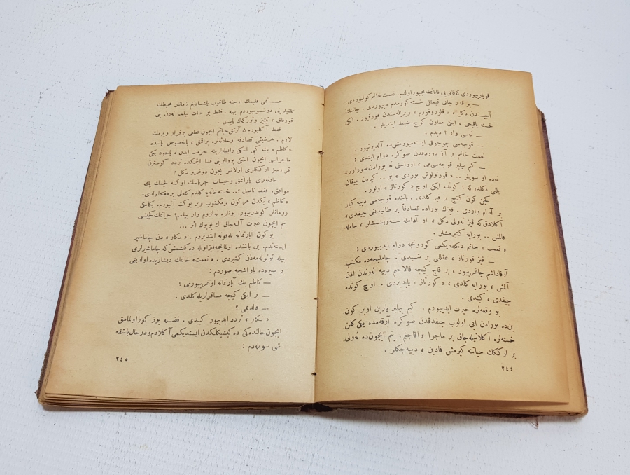 OSMANLICA ROMAN: BURHAN CAHİD - KIZIL SERAP