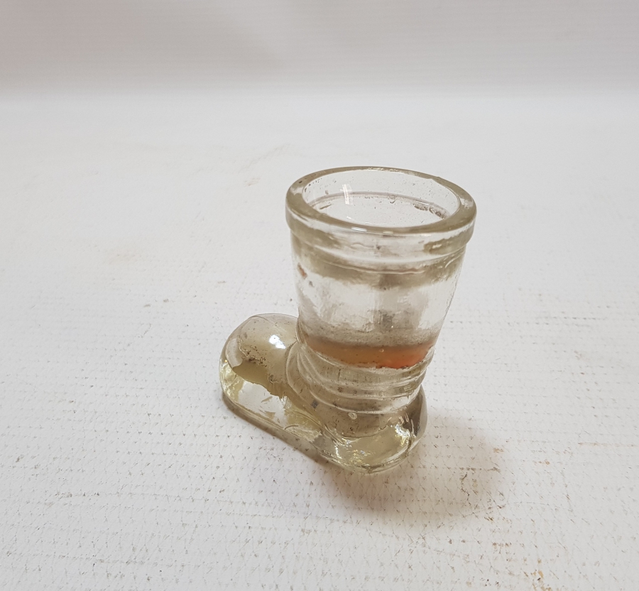 AYAKKABI FORMLU CAM MUMLUK