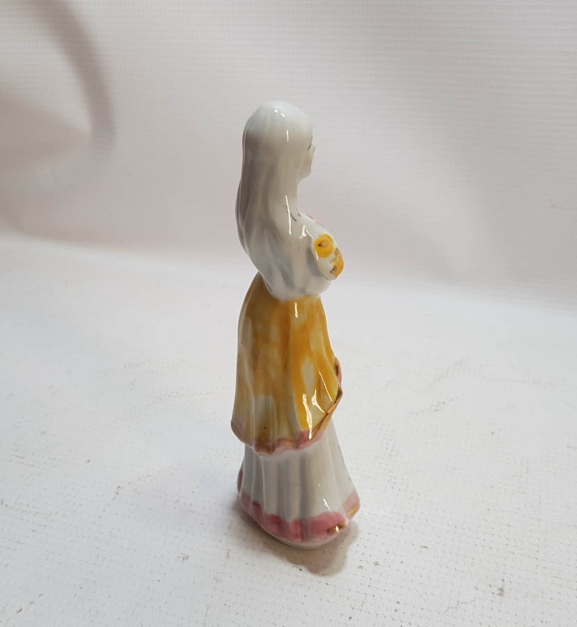 ANTİKA PORSELEN BİBLO