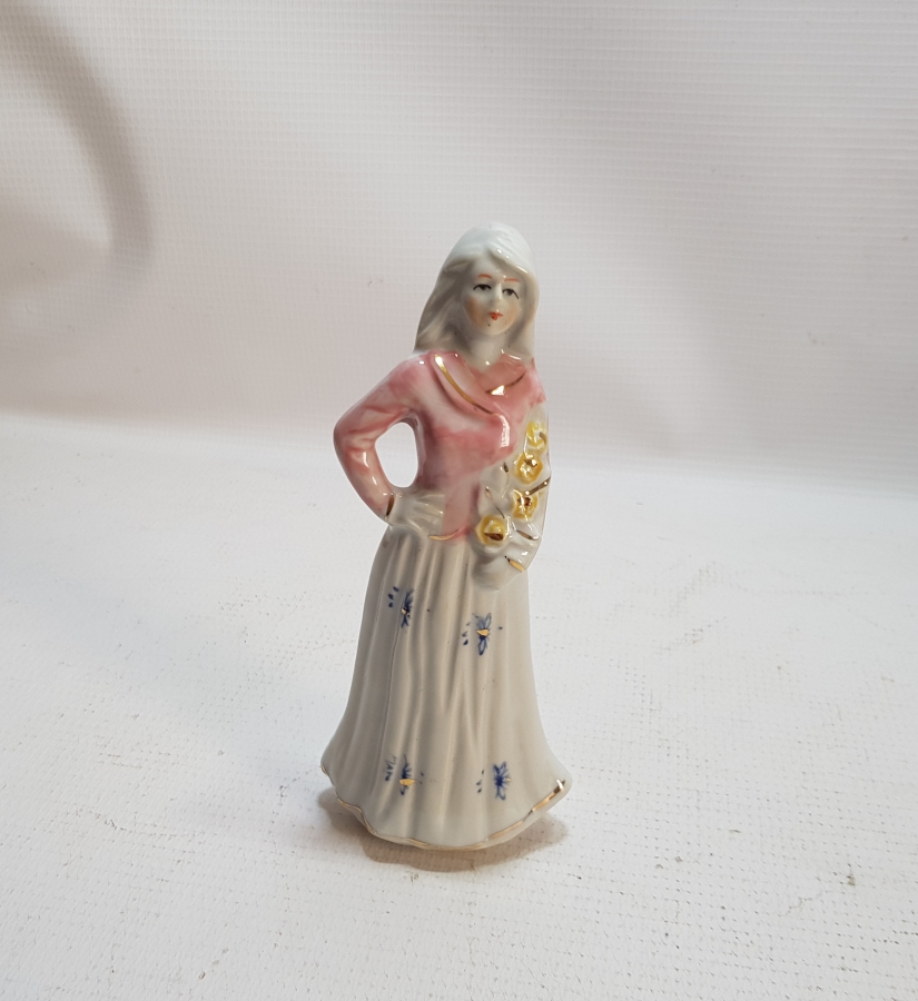 ANTİKA PORSELEN BİBLO