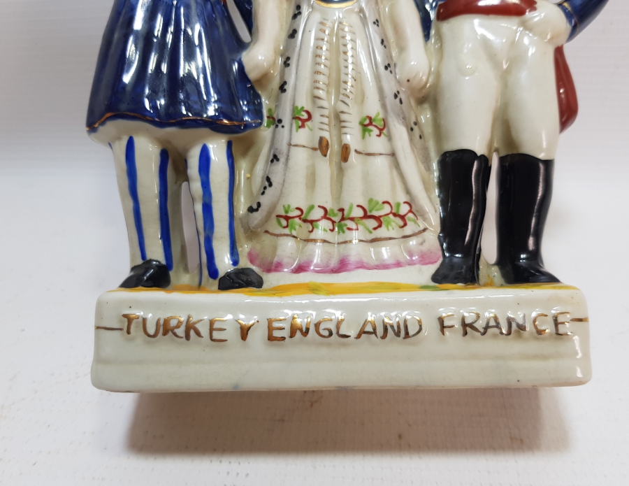 1856 KIRIM SAVAŞI HATIRASI ÜÇLÜ İTTİFAK LİDERLER KONULU PORSELEN HEYKEL - ÇOK NADİR