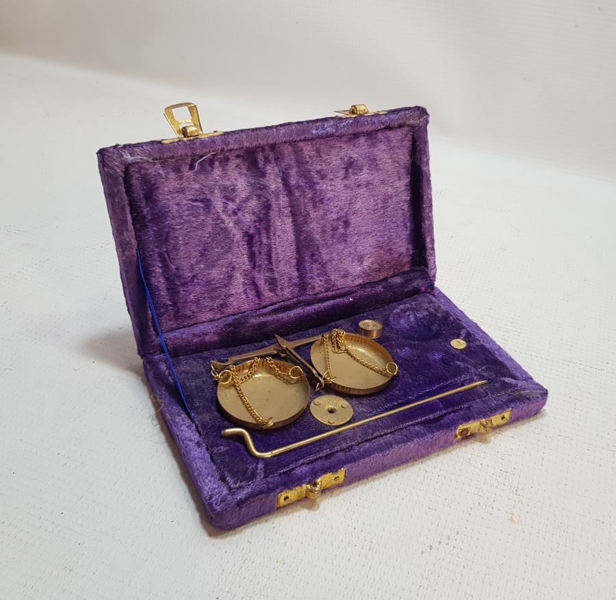 ANTİKA KUYUMCU TERAZİSİ