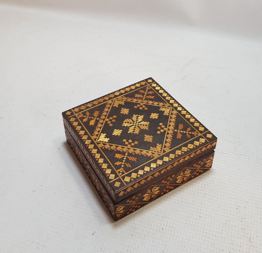 ANTİKA MARKUTERİ KUTU