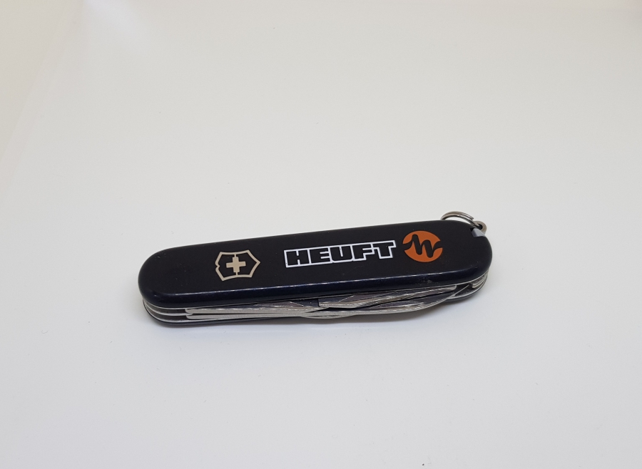 ANTİKA VICTORINOX ÇAKI