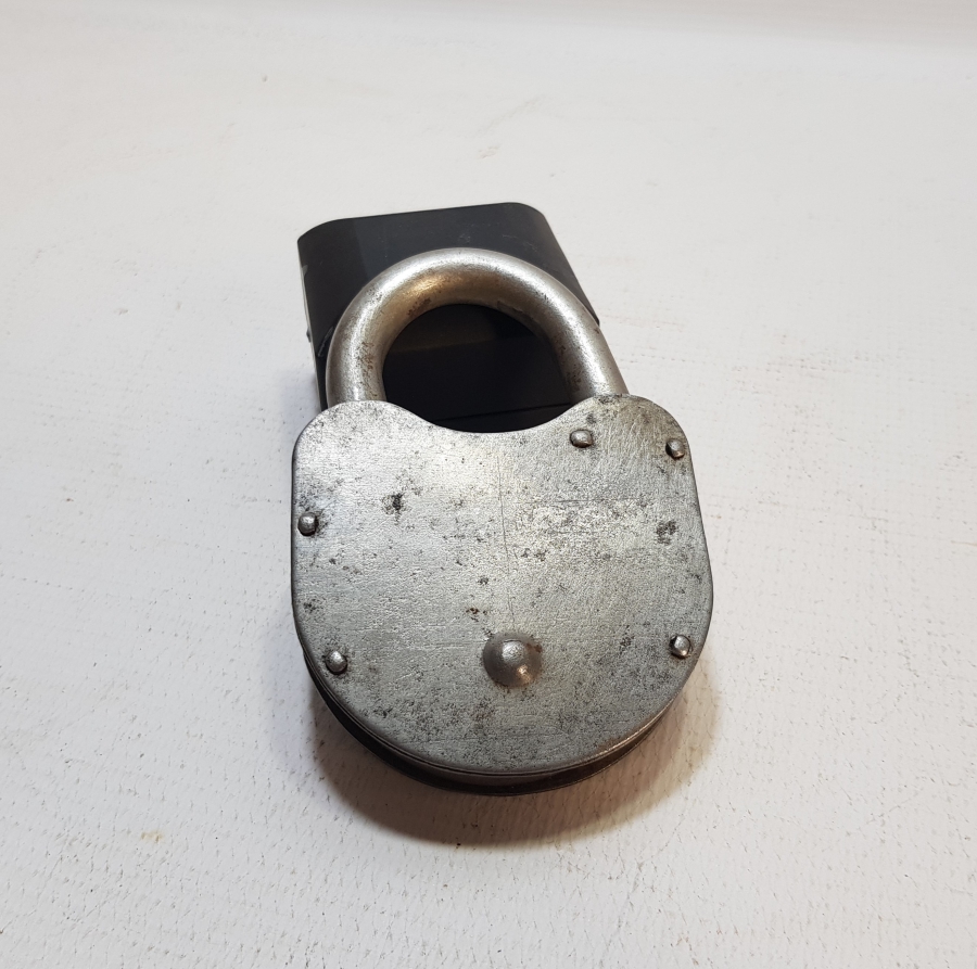 ÜZERİ OSMANLICA YAZILI OSMANLI DÖNEMİ BÜYÜK BOY KİLİT