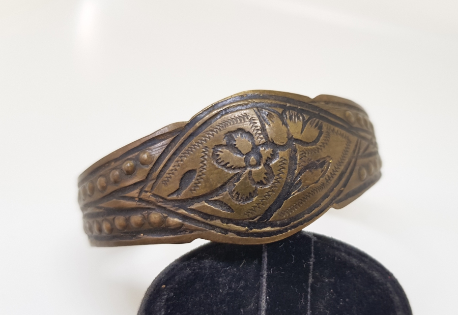 ÜZERİ KALEM İŞÇİLİKLİ VE KUM SAVATLI OSMANLI DÖNEMİ BİLEZİK