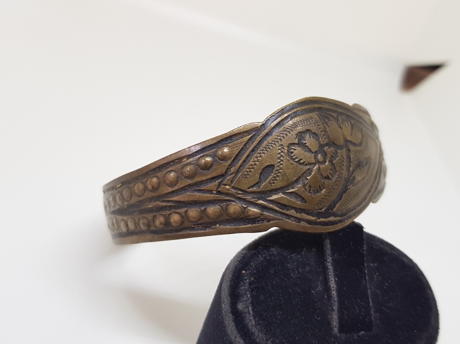 ÜZERİ KALEM İŞÇİLİKLİ VE KUM SAVATLI OSMANLI DÖNEMİ BİLEZİK