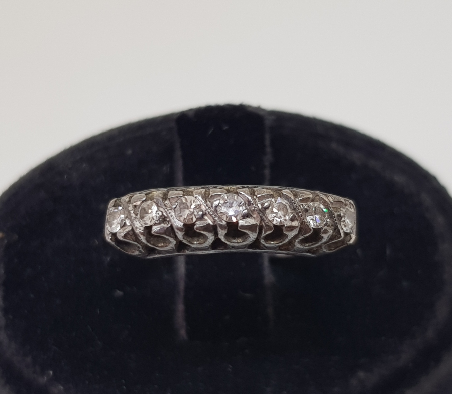 YEDİTAŞ MODEL PIRLANTA YÜZÜK