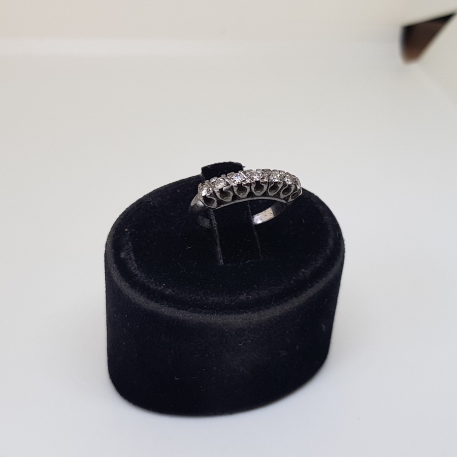 YEDİTAŞ MODEL PIRLANTA YÜZÜK