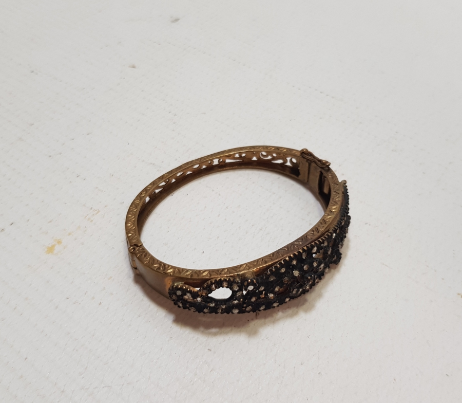 ELMAS TAŞLI ÖZEL YAPIM BİLEZİK