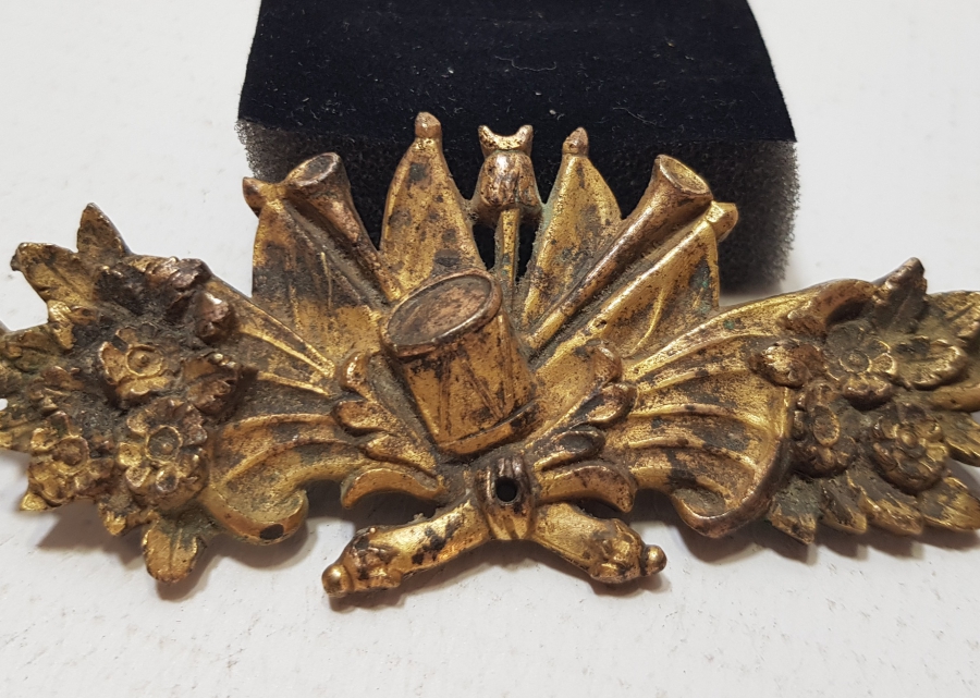 KABARTMA İŞÇİLİKLİ VE ALTIN VERMEYLİ NADİR İLK DÖNEM MUSİKAYI HUMAYUN AMBLEMİ