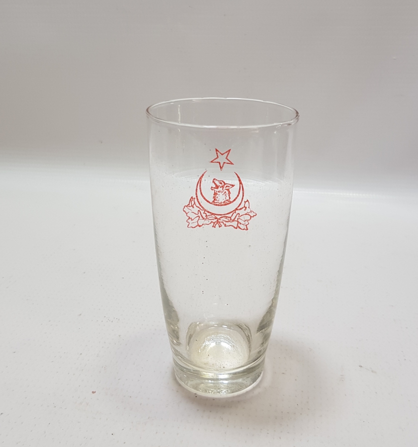 CUMHURİYET BAŞLARI ÇOK NADİR ÜZERİ BOZKURT VE AY YILDIZLI BARDAK