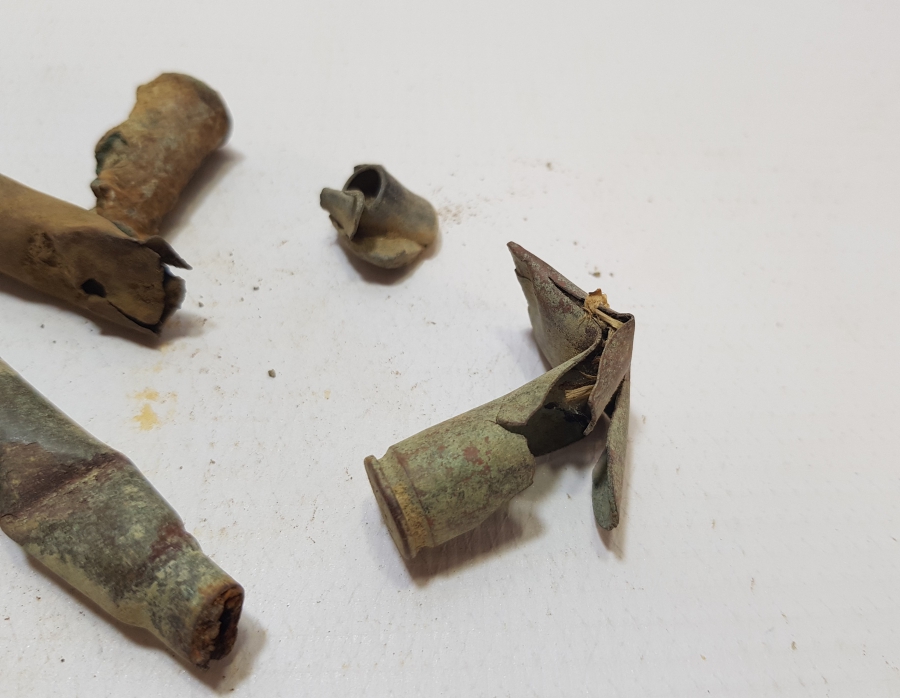 1. DÜNYA SAVAŞI DÖNEMİ ÇEŞİTLİ MİLLETLERE AİT MAVZER MERMİSİ KOVANI LOTU