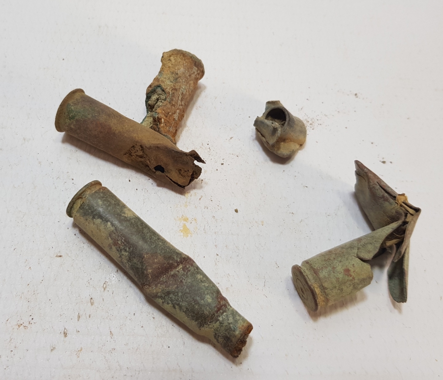 1. DÜNYA SAVAŞI DÖNEMİ ÇEŞİTLİ MİLLETLERE AİT MAVZER MERMİSİ KOVANI LOTU