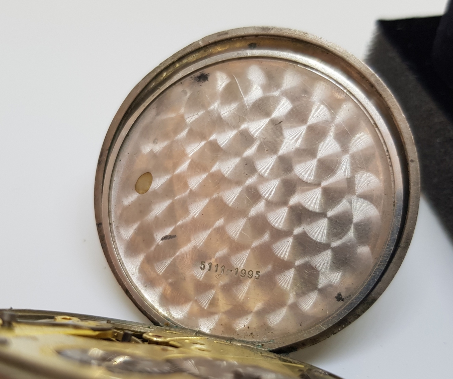 ÇİL KADRANLI REVUE MARKA İSVİÇRE YAPIMI CEP SAATİ