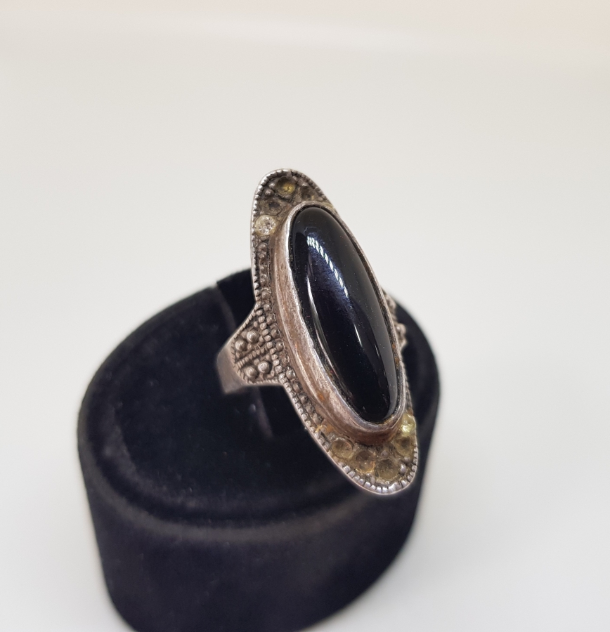 ÜZERİ OLTU VE MARGAZİT TAŞLI GÜMÜŞ YÜZÜK