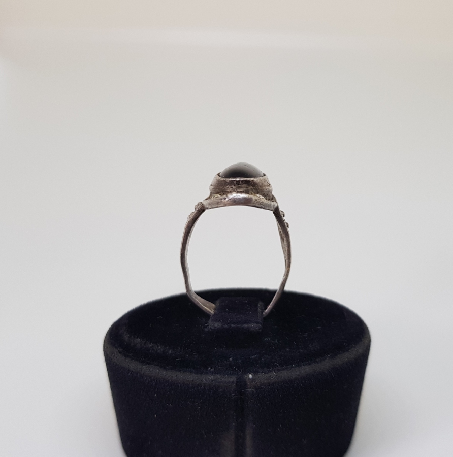 ÜZERİ OLTU VE MARGAZİT TAŞLI GÜMÜŞ YÜZÜK