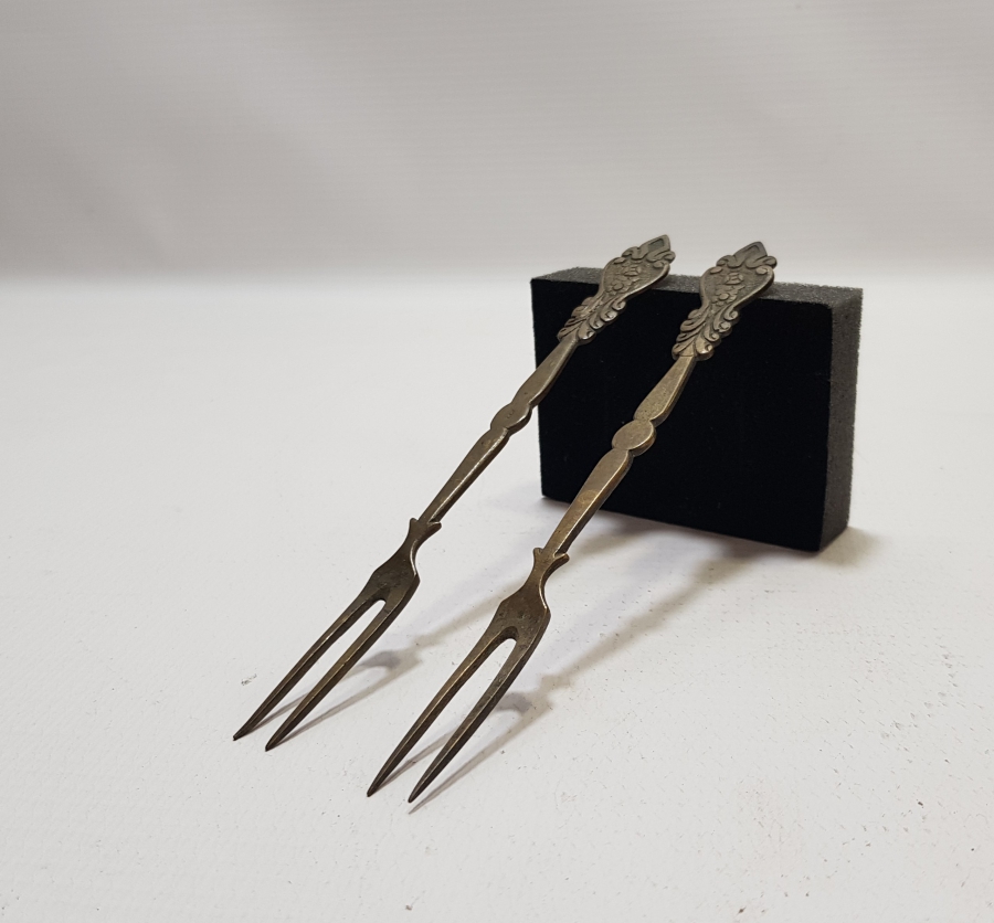 KABARTMA İŞÇİLİKLİ OSMANLI DÖNEMİ NADİR FORMDA PEYNİR ÇATALI