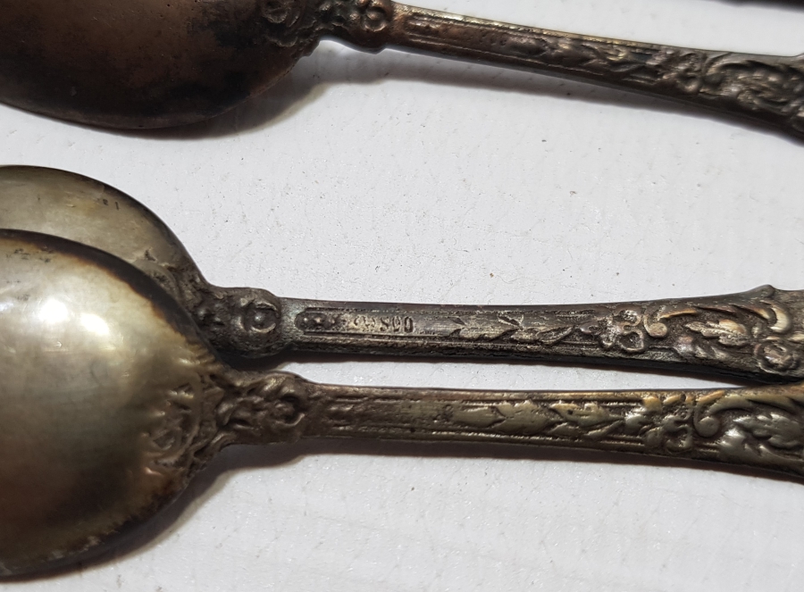 ORİJİNAL KUTUSUNDA ANTİKA GÜMÜŞ TATLI KAŞIĞI TAKIMI