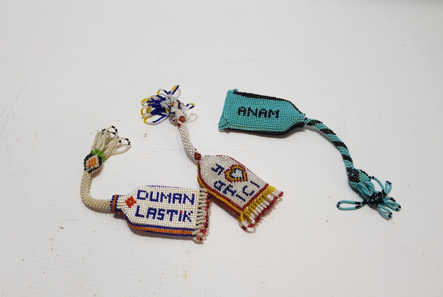 3 ADET CEZAEVİ YAPIMI BONCUK İŞİ ÇAKMAKLIK