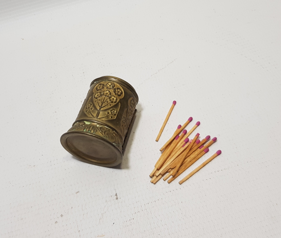 KABARTMA İŞÇİLİKLİ ANTİKA KİBRİTLİK