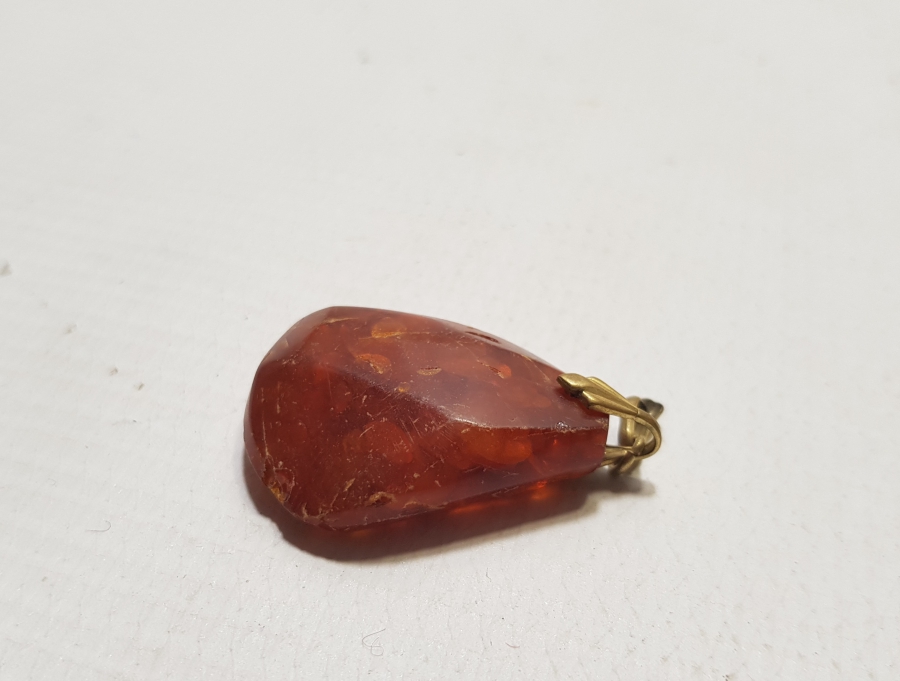 DAMLA KEHRİBAR KOLYE UCU