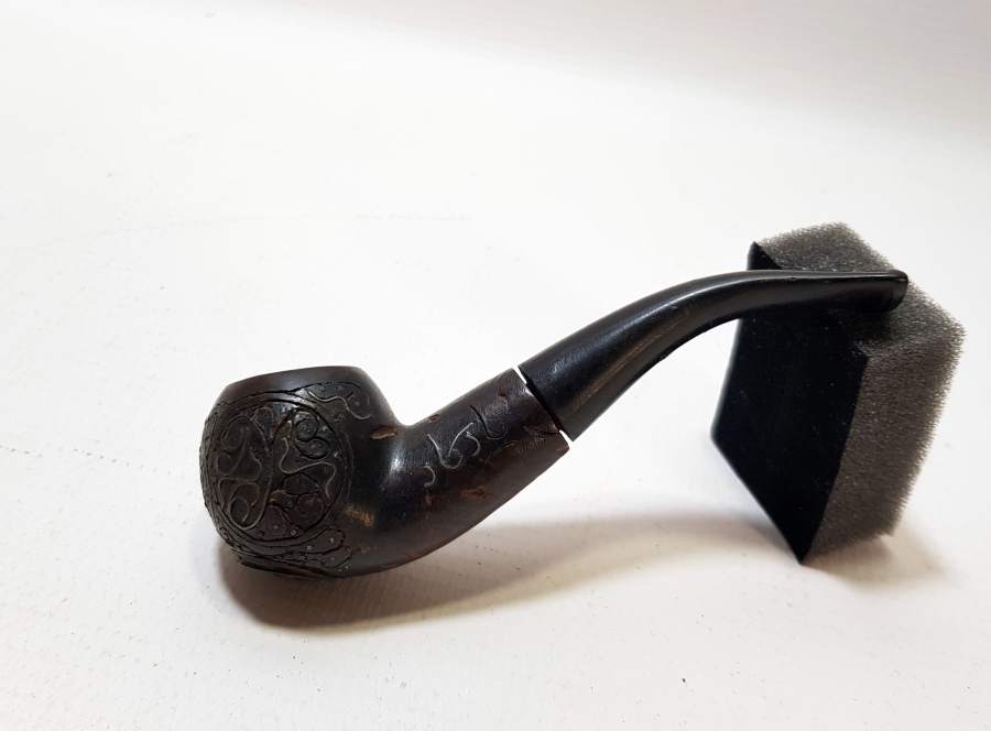 ÜZERİ GÜMÜŞ ÇAKMA İŞÇİLİKLİ VE OSMANLICA YAZILI OSMANLI DÖNEMİ AFYON PİPO