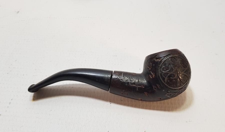 ÜZERİ GÜMÜŞ ÇAKMA İŞÇİLİKLİ VE OSMANLICA YAZILI OSMANLI DÖNEMİ AFYON PİPO