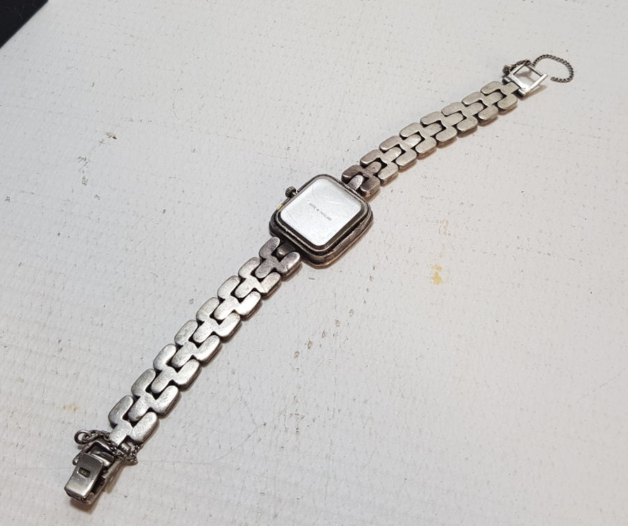 MARGAZİT TAŞLI GÜMÜŞ KOL SAATİ