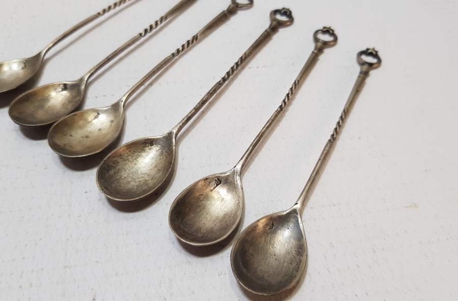 SAPLARI AY YILDIZLI GÜMÜŞ ÇAY KAŞIĞI TAKIMI