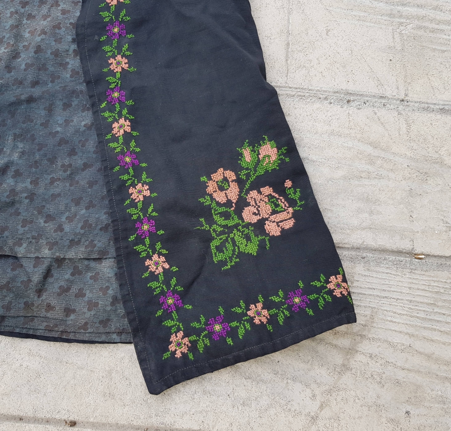 EL YAPIMI ANTİKA KANAVİÇE YELEK