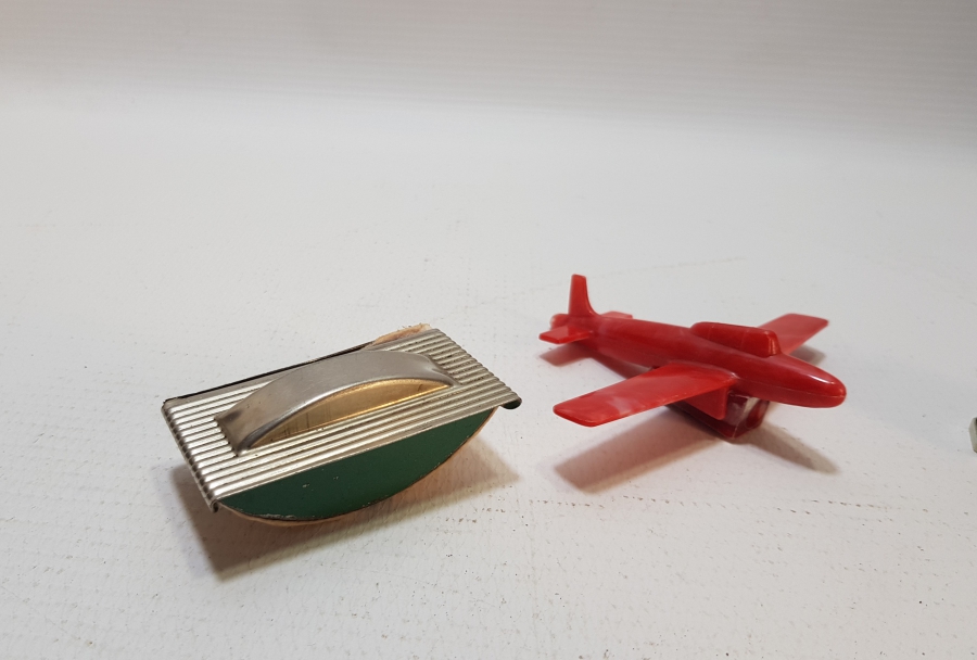 FARKLI ŞEKİLLERDE YAPILMIŞ 3 ADET ANTİKA KALEMTRAŞ