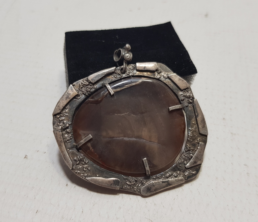 ÖZEL YAPIM ANTİKA DOĞAL TAŞ BÜYÜK BOY GÜMÜŞ KOLYE UCU