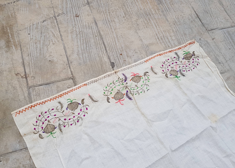 OSMANLI DÖNEMİ EL İŞİ SIRMA İŞÇİLİKLİ YAĞLIK