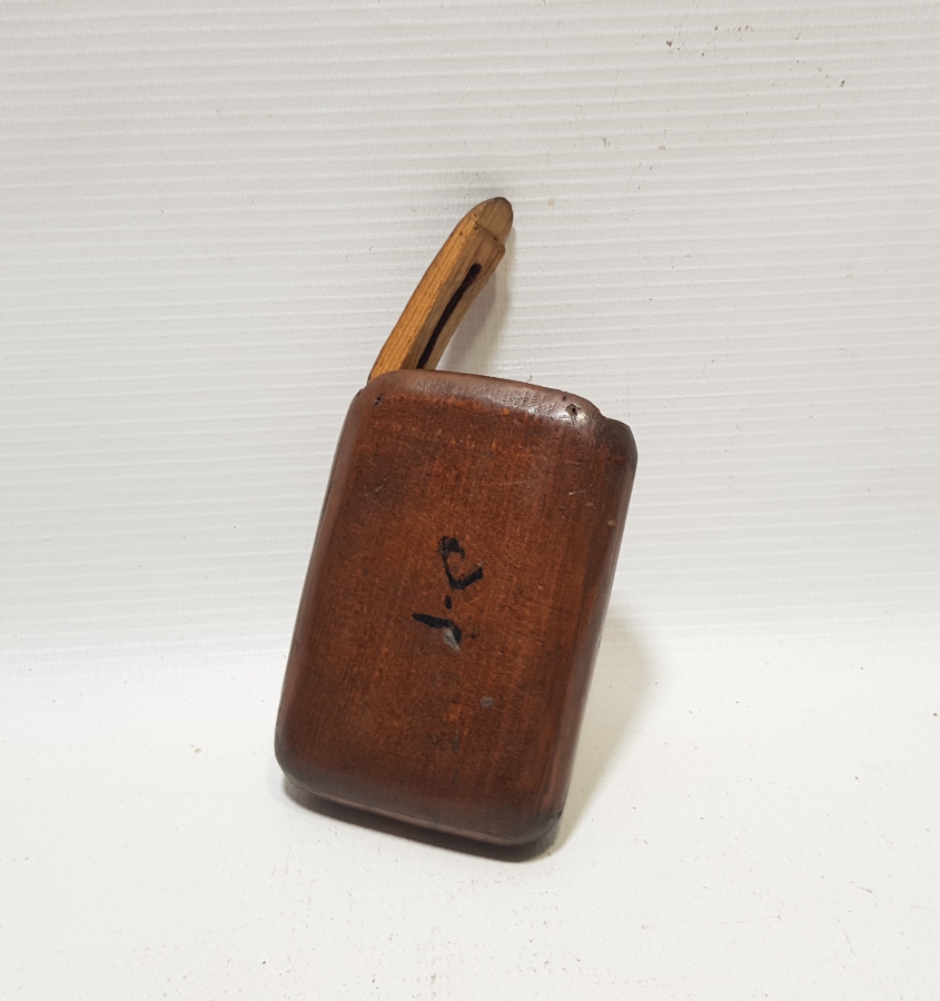 ÜZERİ OSMANLICA YAZILI OSMANLI DÖNEMİ AHŞAP SİGARA TABAKASI